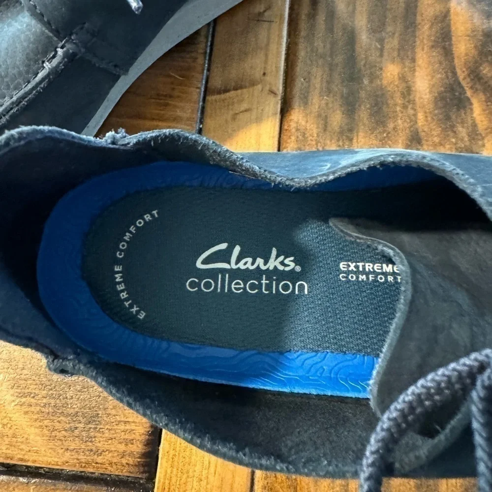 Clarks Shacrelite blue suede shoes! Size 12